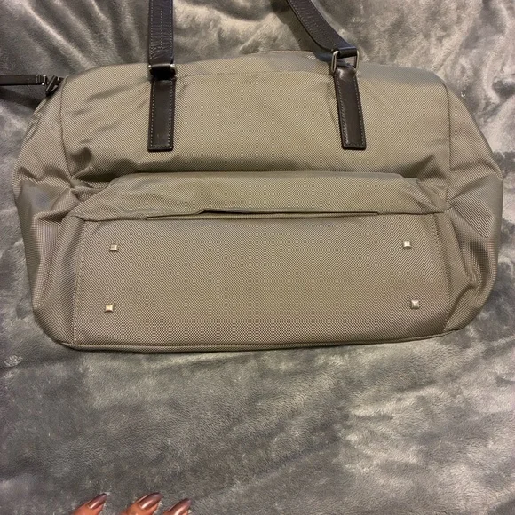 Tumi Villa Collection Tote Bag - Picture 4 of 14